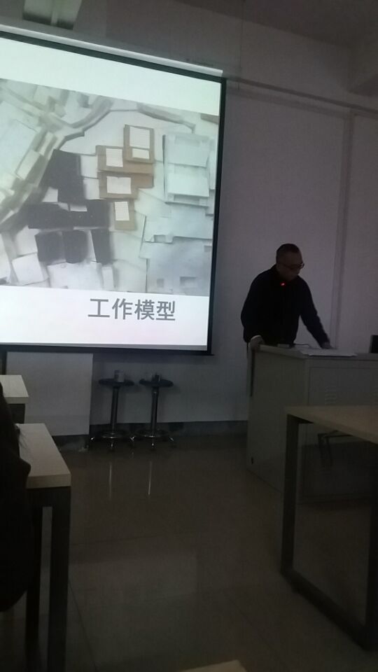 QQ图片20151208225531.jpg
