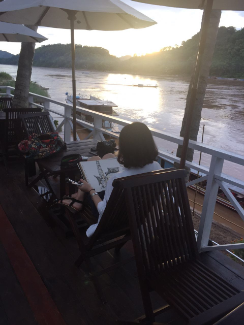 傍晚湄公河.jpg